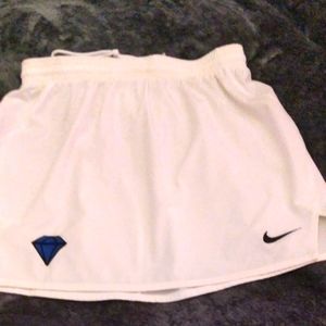 NIKE..DRI-FIT..WHITE..GRAPHIC..POLYESTER..SPANDEX..ELASTICBAND..SZ.M SKIRT